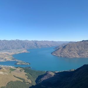 Meet your Posher, Reid